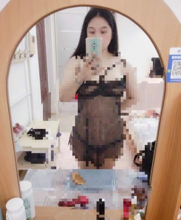 张家边巨乳桃子