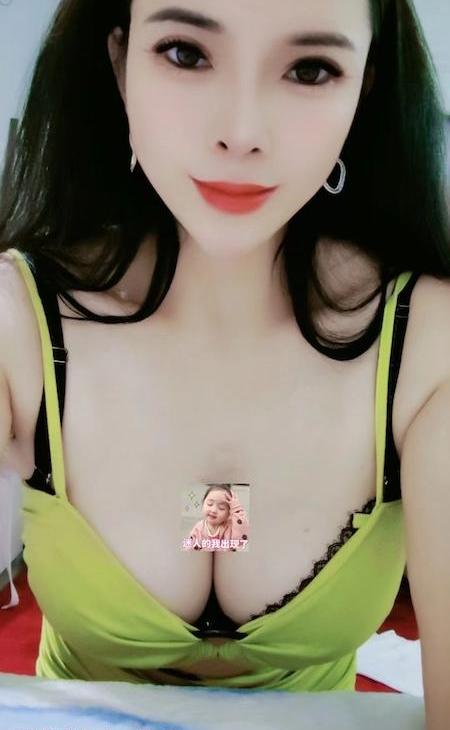 风骚巨乳小丽